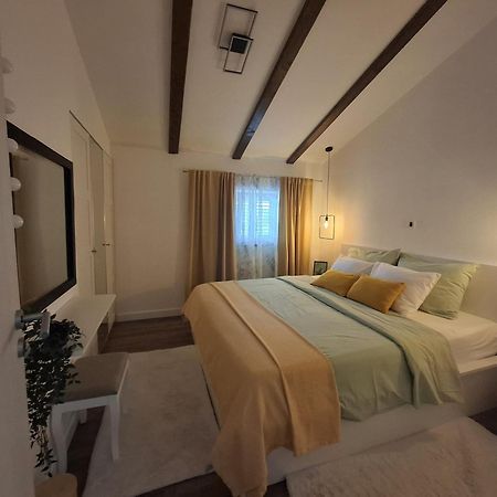 Apartman Pojine Gabonjin 外观 照片
