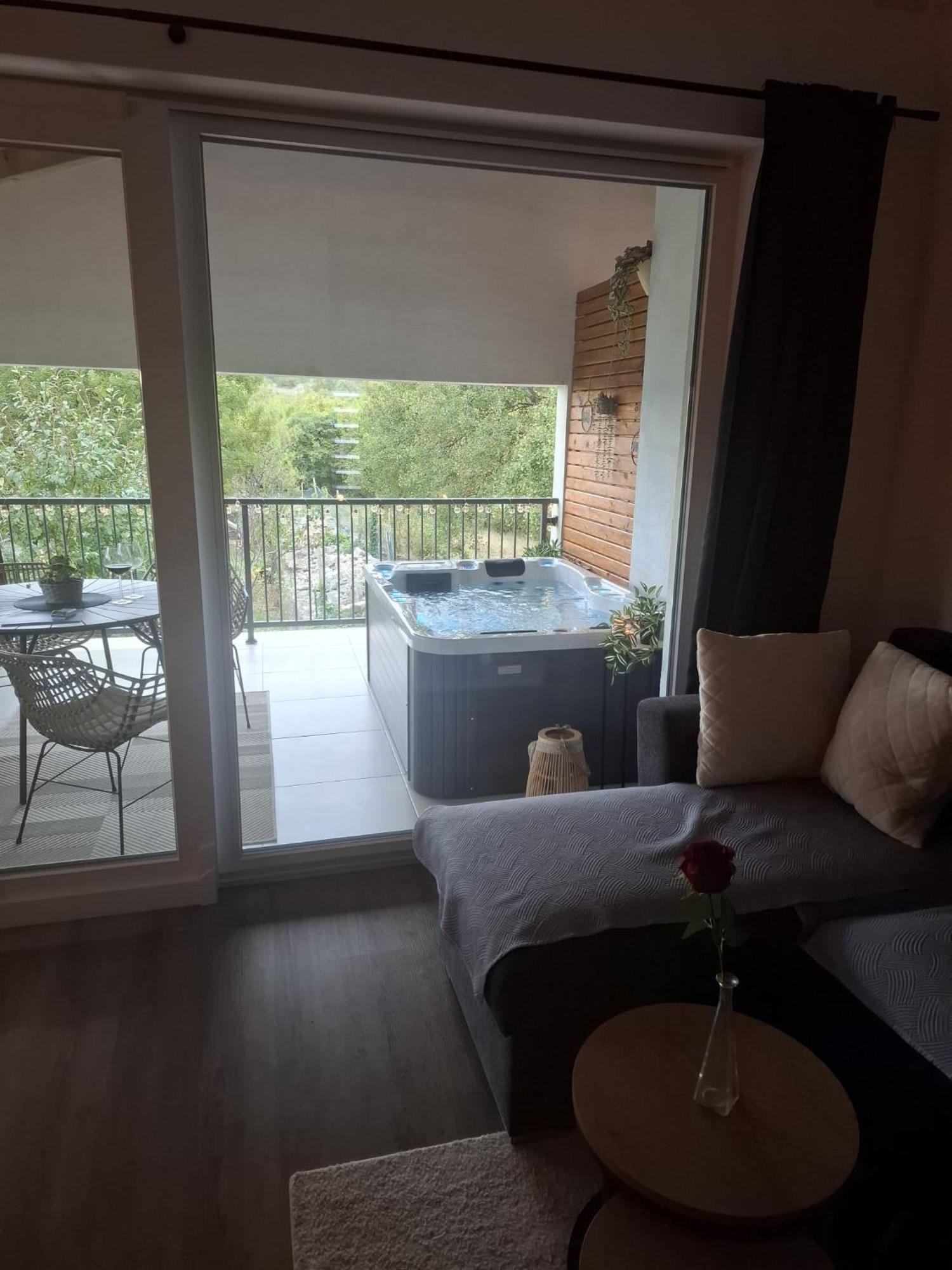 Apartman Pojine Gabonjin 外观 照片